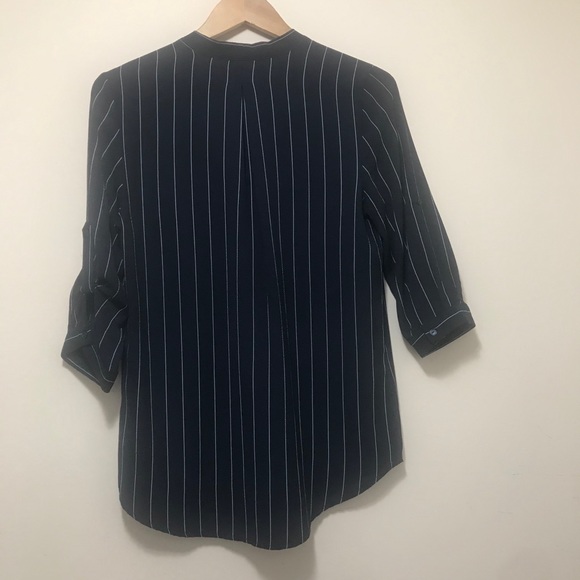 Mandee Navy Blue Striped Blouse. Size : S - Picture 7 of 14